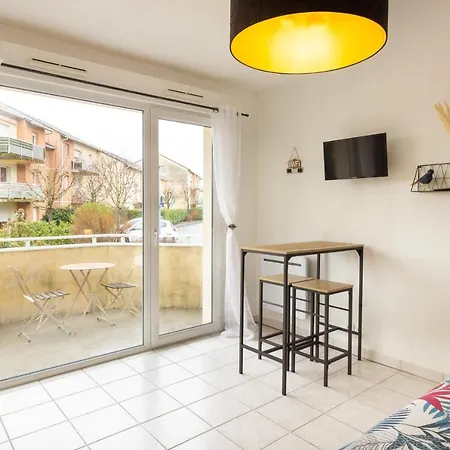 Apartment Le Nid Castonetois Parking Prive Onet-le-Château
